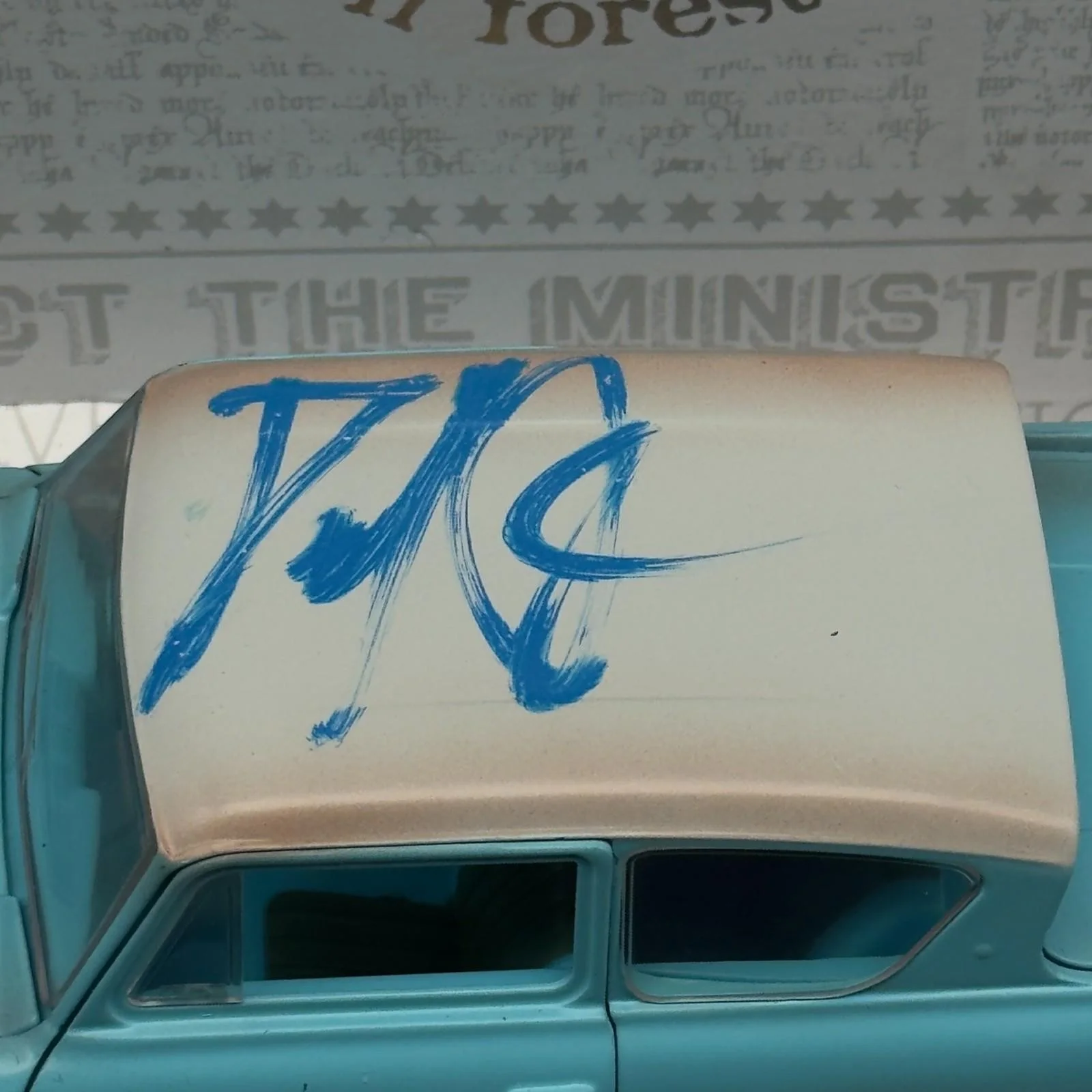 Daniel Radcliffe — Daniel Radcliffe Signed Harry Potter 1959 Ford Anglia Car Autograph Beckett!, изображение 2