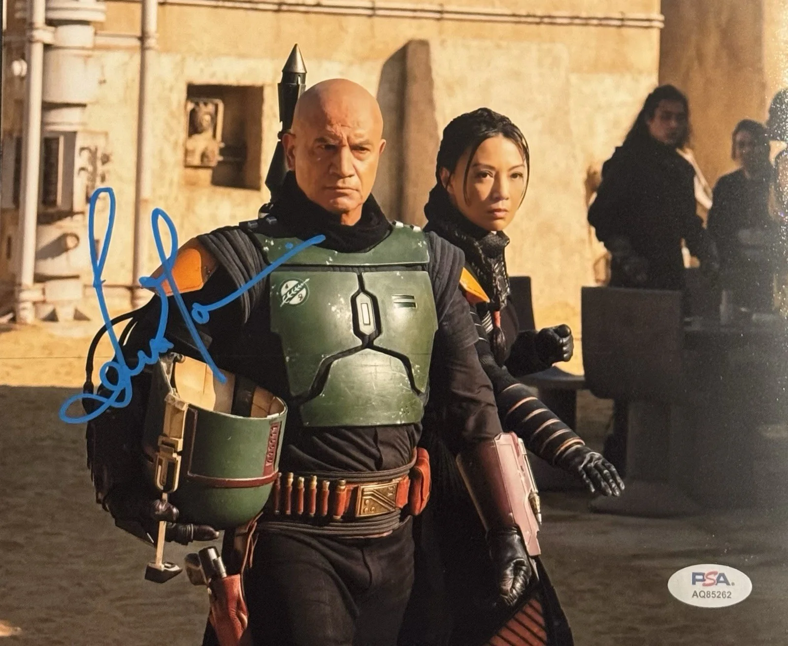 Temuera Morrison — Temuera Morrison Signed Autographed Book Of Boba Fett 8x10 Photo PSA/DNA COA