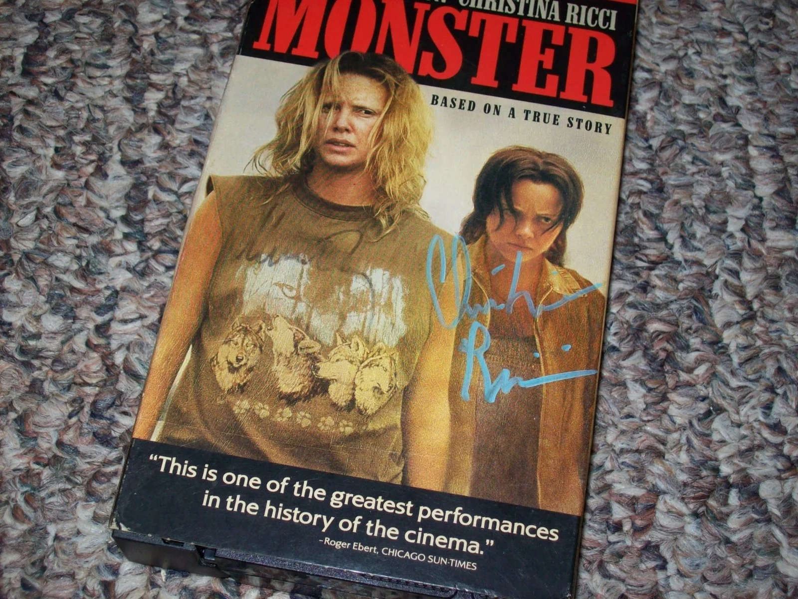 Christina Ricci & Charlize Theron Hand Signed Autographed Monster VHS Movie, image 2