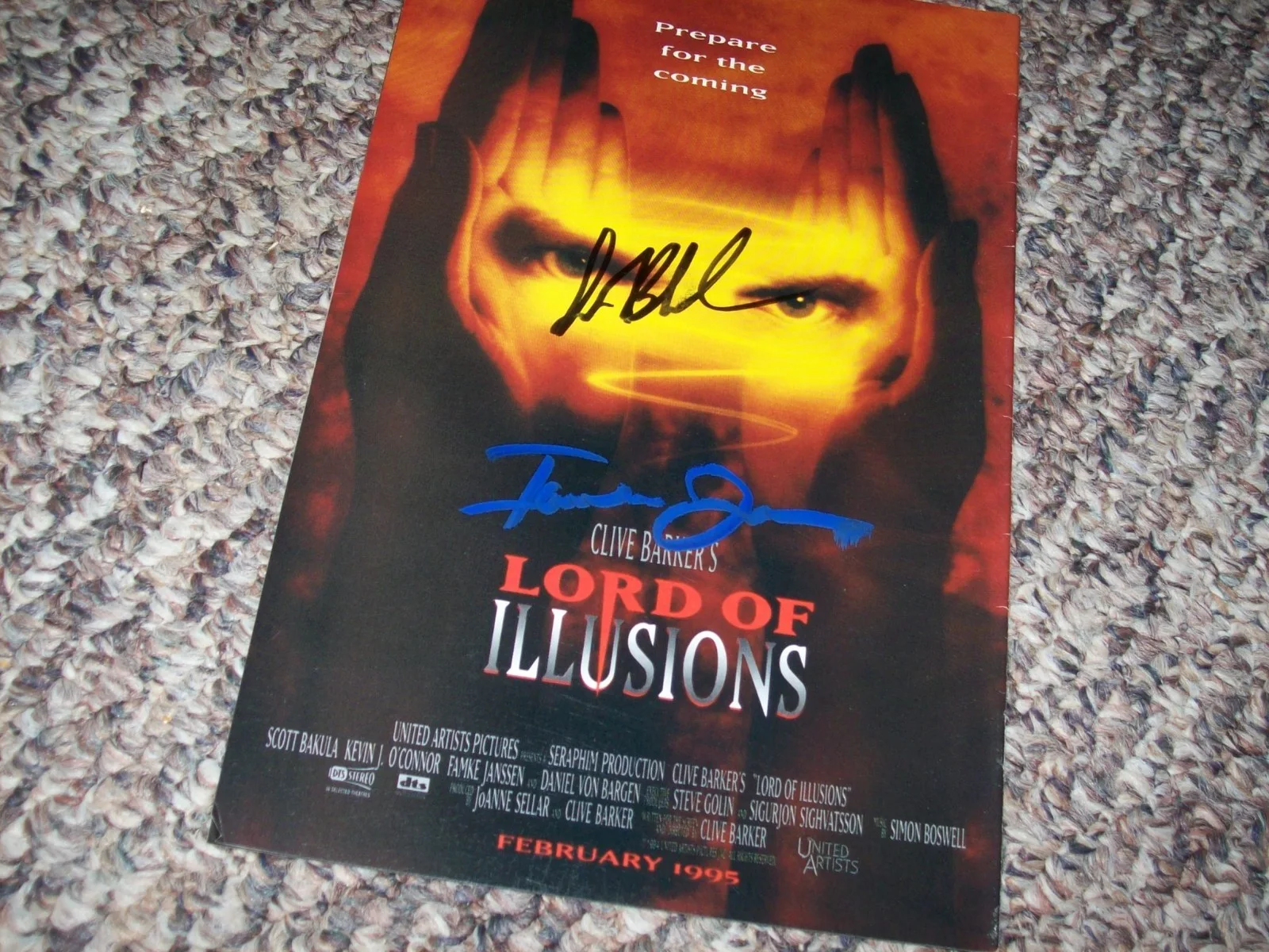 Famke Janssen & 1 Other Signed Autographed Lord Of Illusions Movie Photo Page, изображение 2