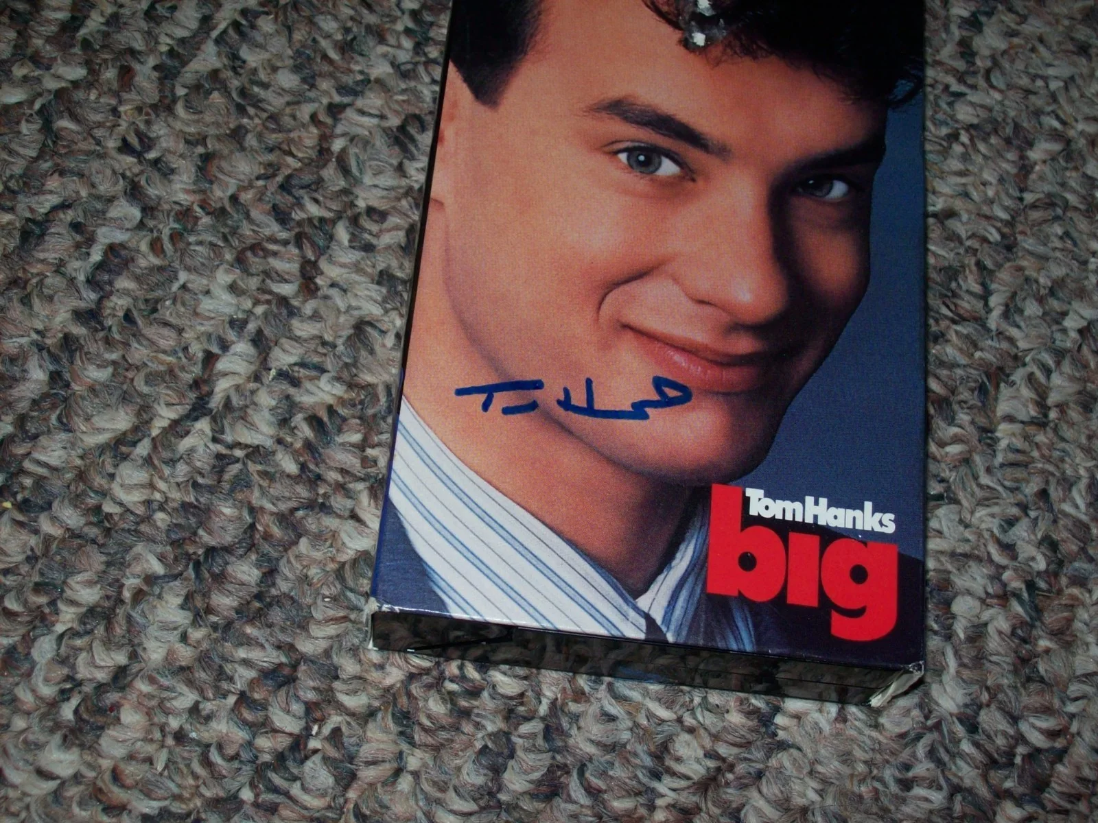 Tom Hanks Hand Signed Autographed Big VHS Movie, image 2