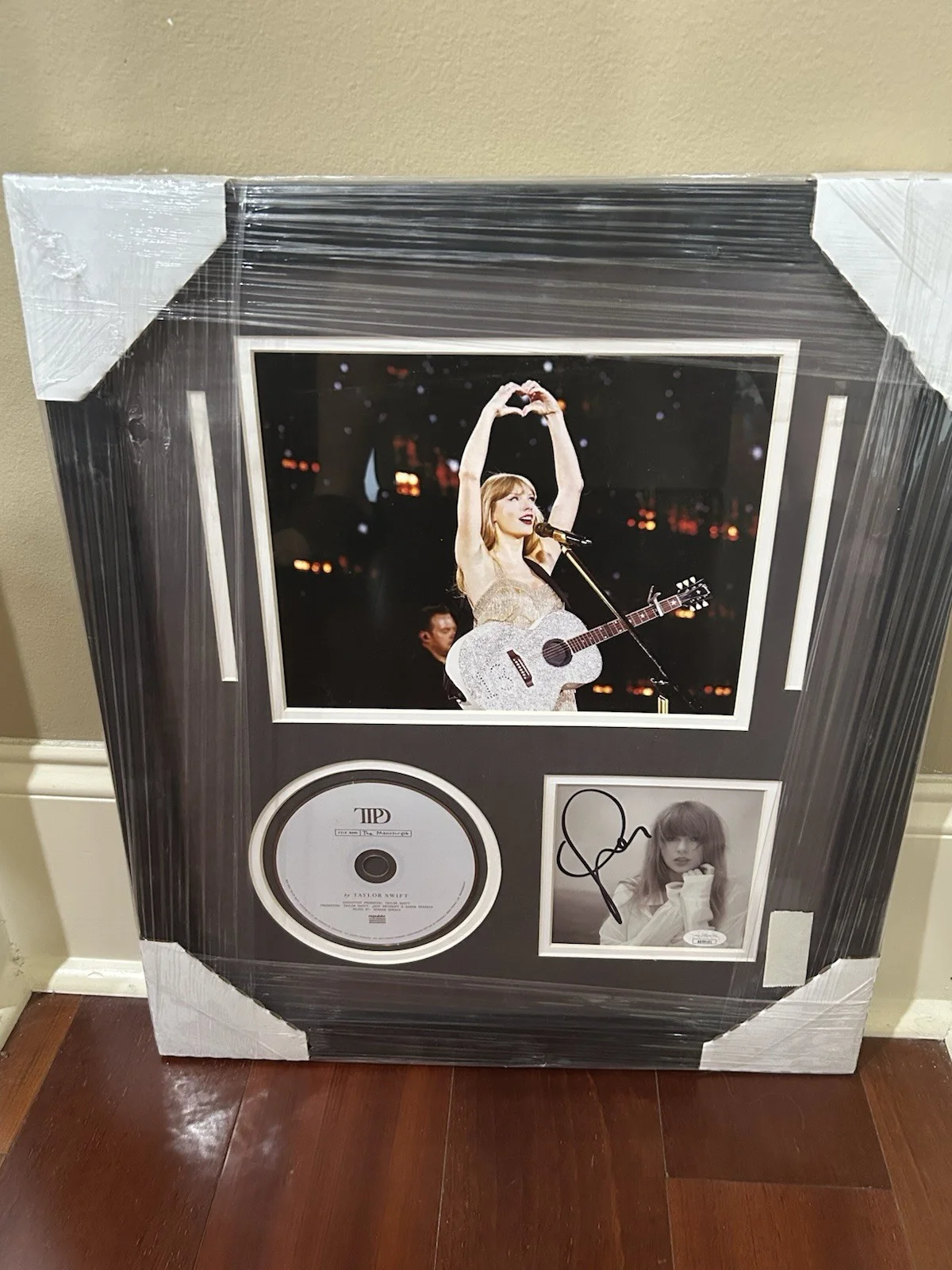 Taylor Swift Signed TTPD Tortured Poets Department CD 8x10 Photo Framed JSA *45, image 3