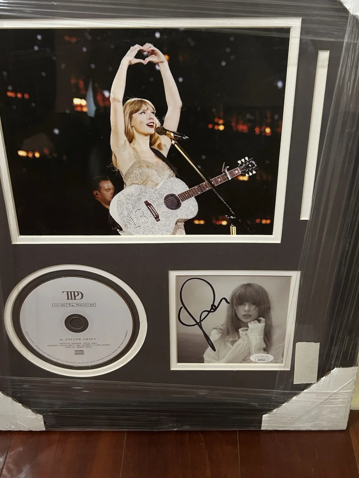 Taylor Swift Signed TTPD Tortured Poets Department CD 8x10 Photo Framed JSA *45, image 4