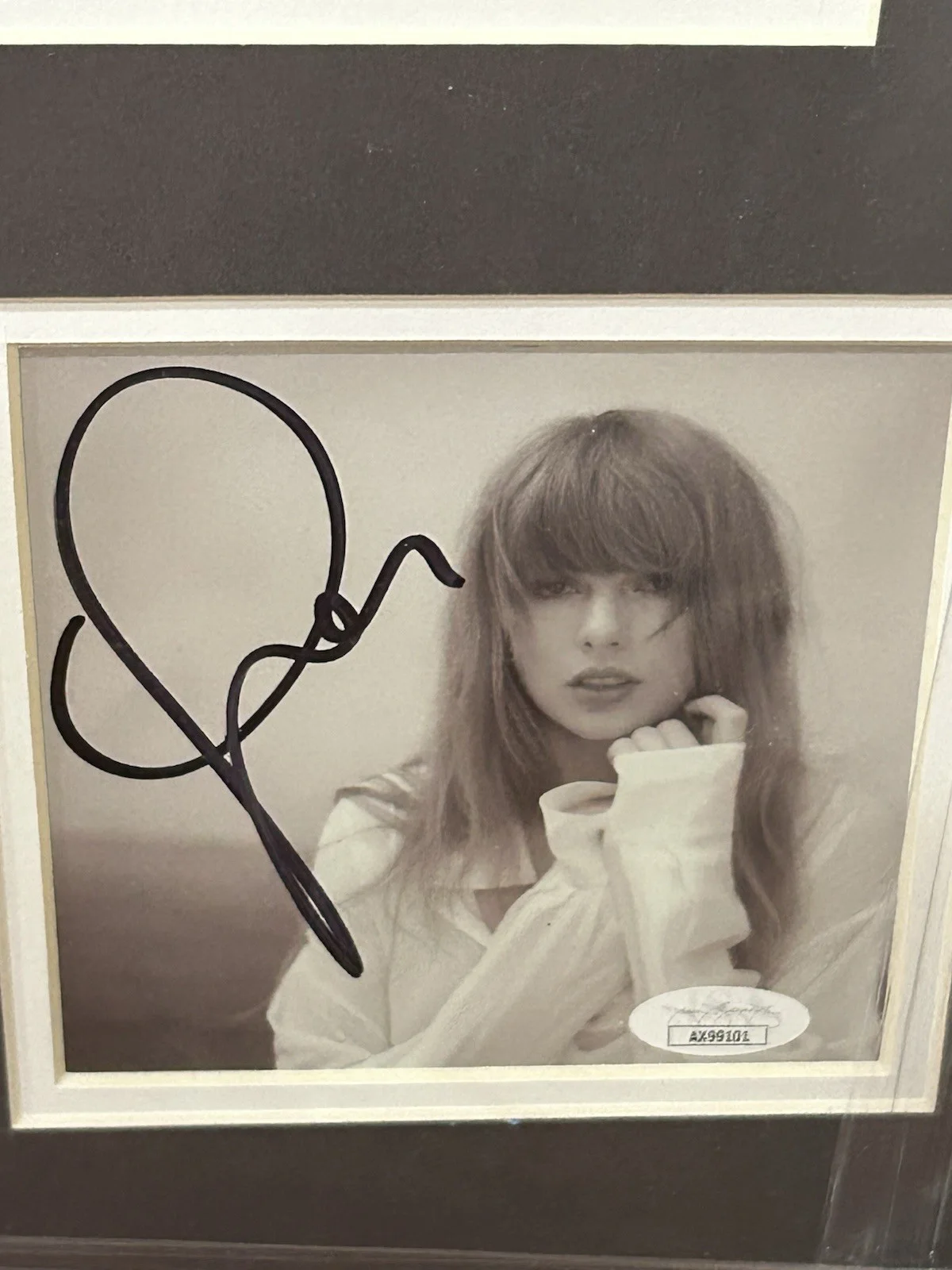 Taylor Swift Signed TTPD Tortured Poets Department CD 8x10 Photo Framed JSA *45, image 5