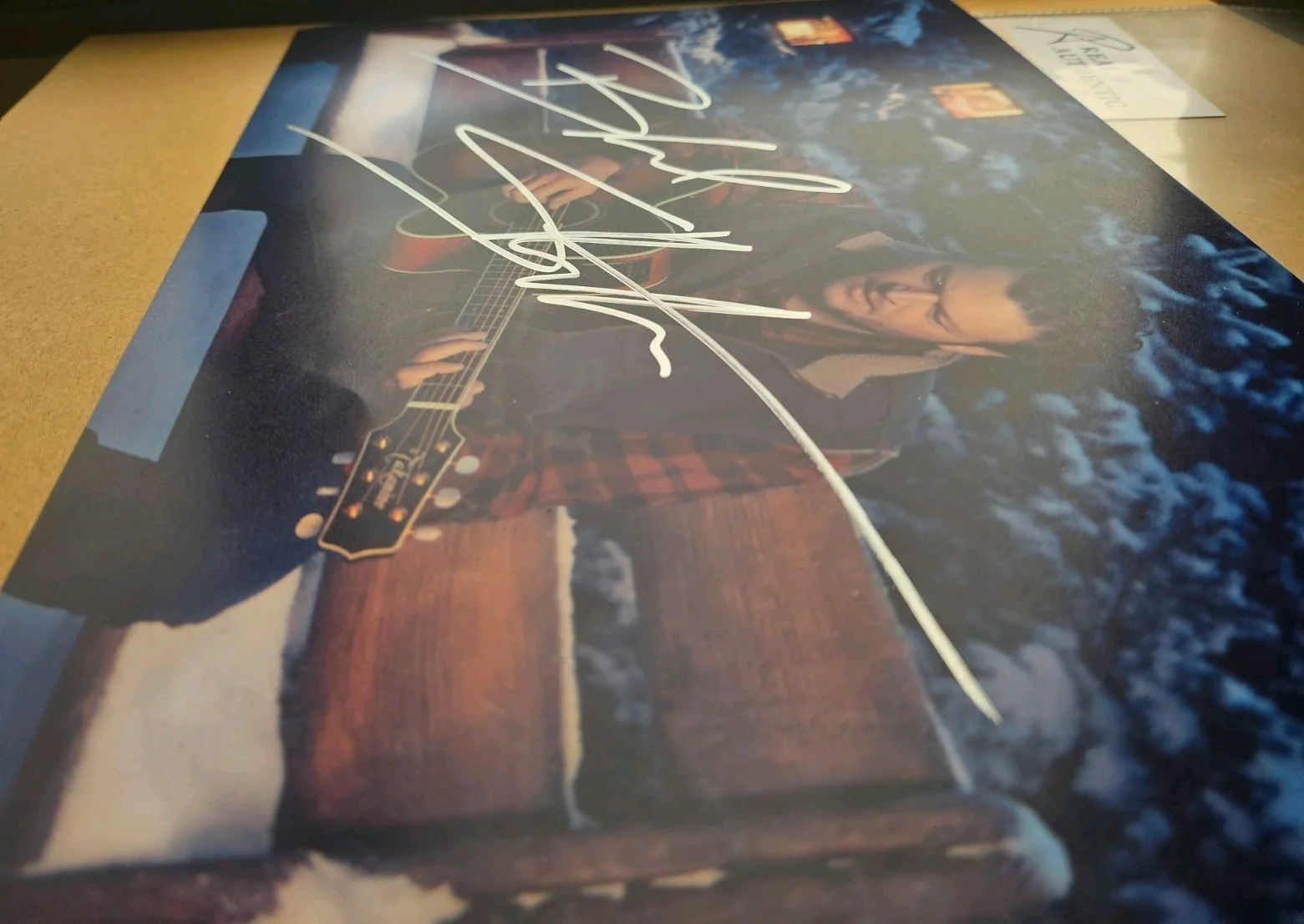 WITH COA ✔️ BLAKE SHELTON ORIGINAL AUTOGRAPH 🤠 12X8" VIBRANT COLOR PHOTO, image 2