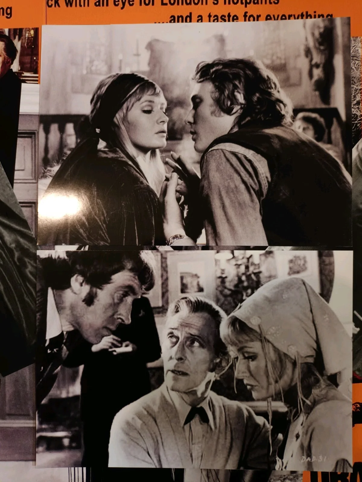 Dracula 1972AD (HammerHorror). 8 rare glossy 10x8ins Lobby Cards/5 B&W prints., image 2