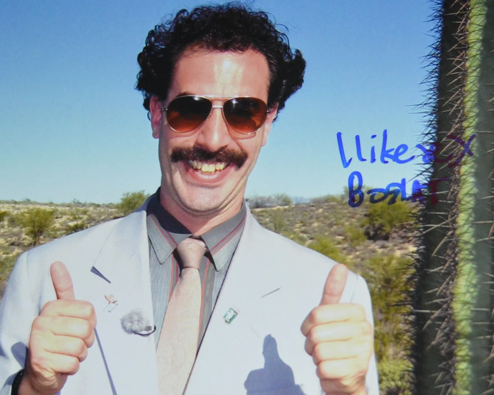 Sacha Baron Cohen — Sacha Baron Cohen Signed Borat Photo + INSCRIPTION Autograph Beckett ACOA COA, image 2