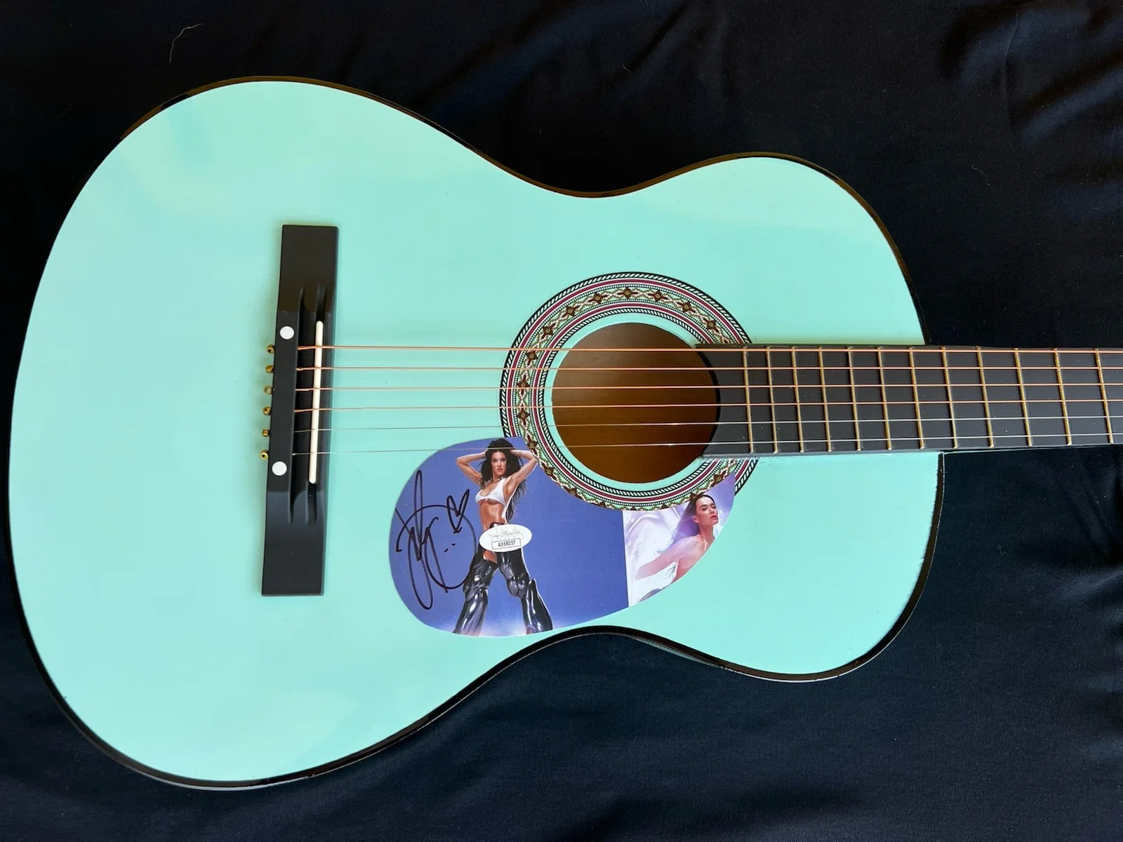 Katy Perry — Katy Perry Signed Autographed Full Size 38 Acoustic Guitar JSA Authentication