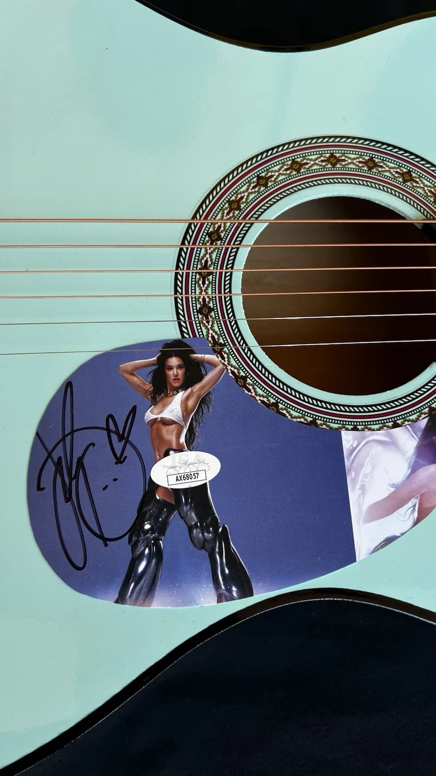 Katy Perry — Katy Perry Signed Autographed Full Size 38 Acoustic Guitar JSA Authentication, image 3
