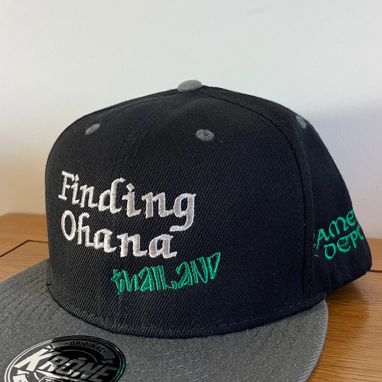 FINDING OHANA Cast & Crew Cap Hat OS Camera Dept Movie Netflix Production Gift, изображение 3