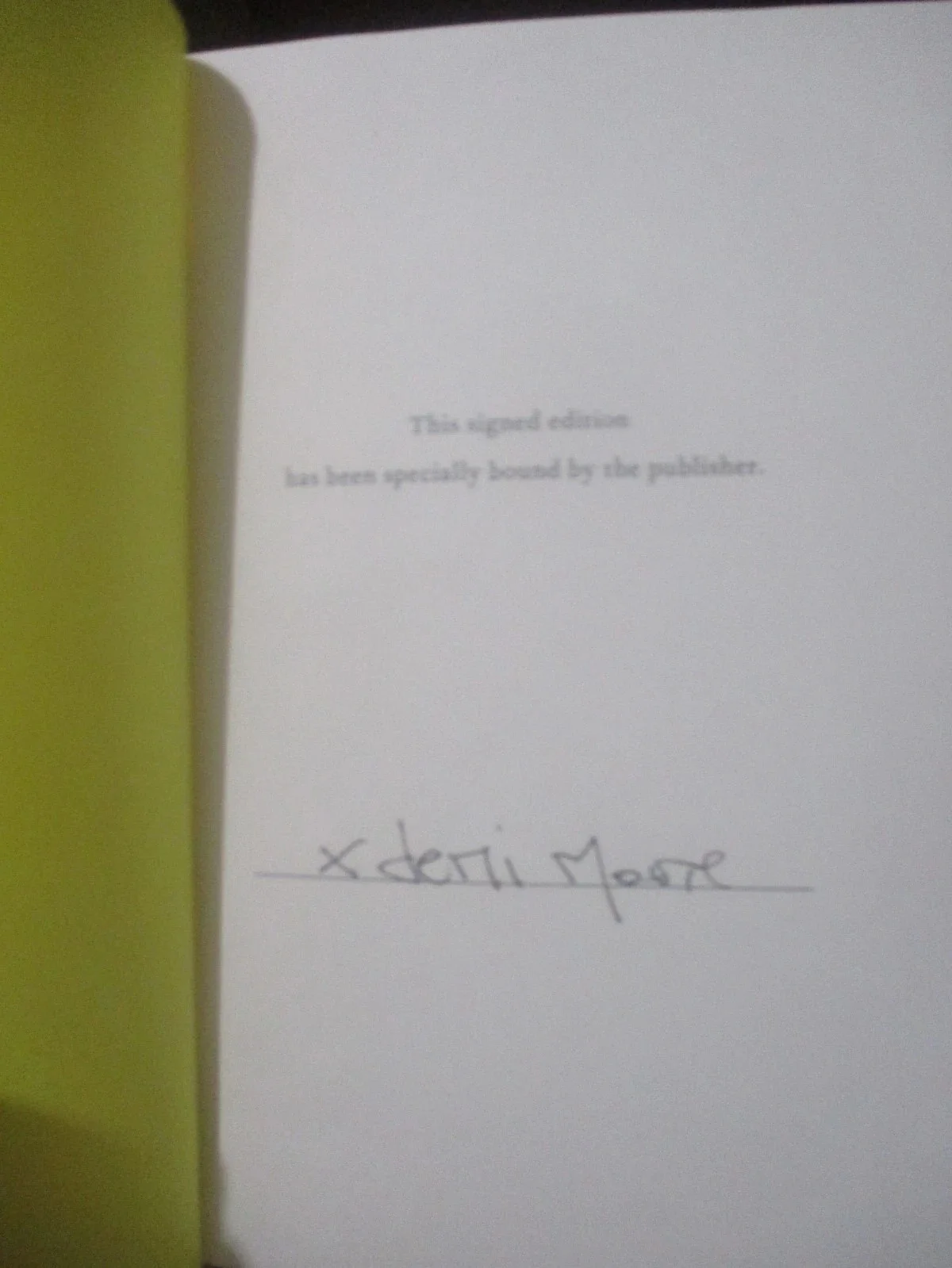 DEMI MOORE — DEMI MOORE AUTHENTIC SIGNED/AUTOGRAPHED INSIDE OUT BOOK, image 2
