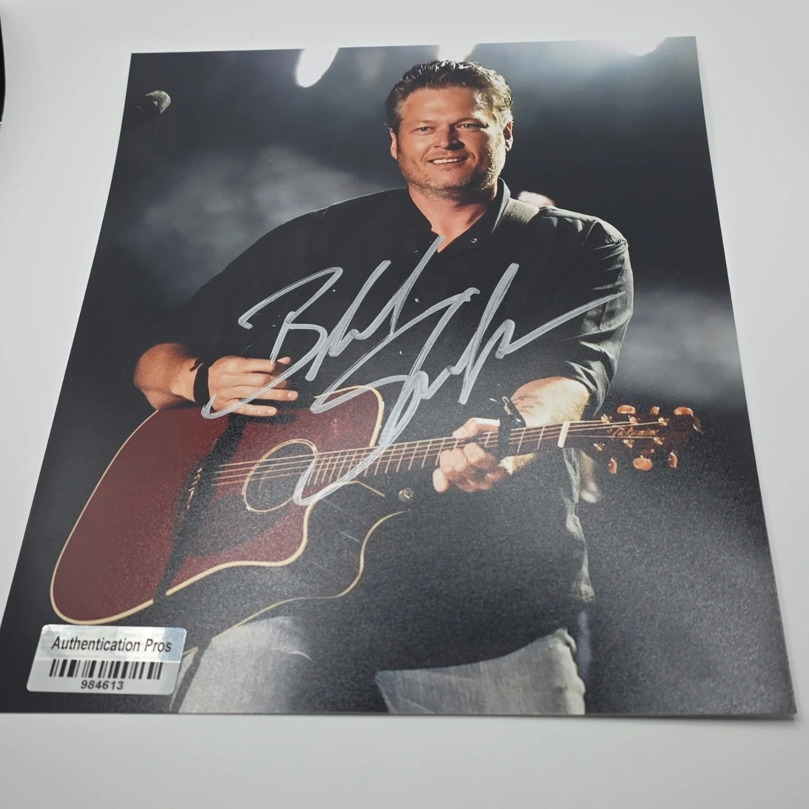 Blake Shelton Autographed 8x10 Photo Music Authentication Pros COA #984613, image 4