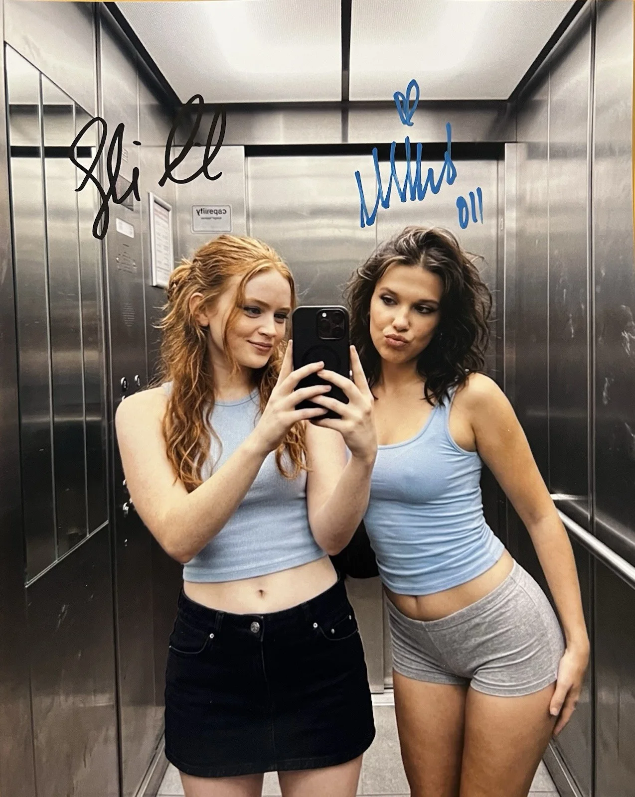 Millie Bobby Brown And Sadie Sink — Millie Bobby Brown & Sadie Sink Signed Photo with COA Autograph Stranger Things