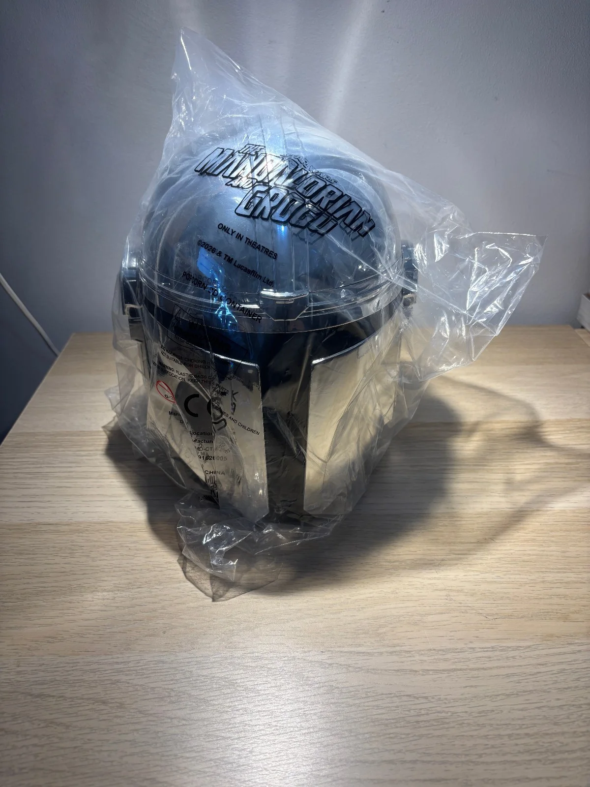 Star Wars Mandalorian and Grogu Helmet Popcorn Bucket Movie 2026 New AMC, изображение 2