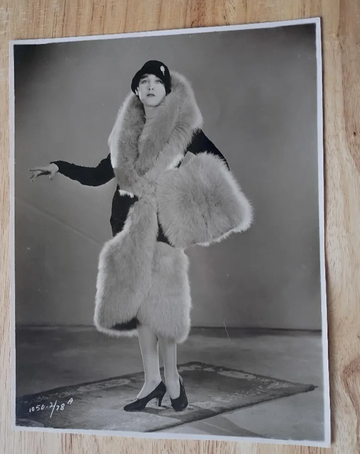 Eshter Ralston — Autographed ESTHER RALSTON Photograph With Vintage Portraits-Silent Film Star, изображение 3