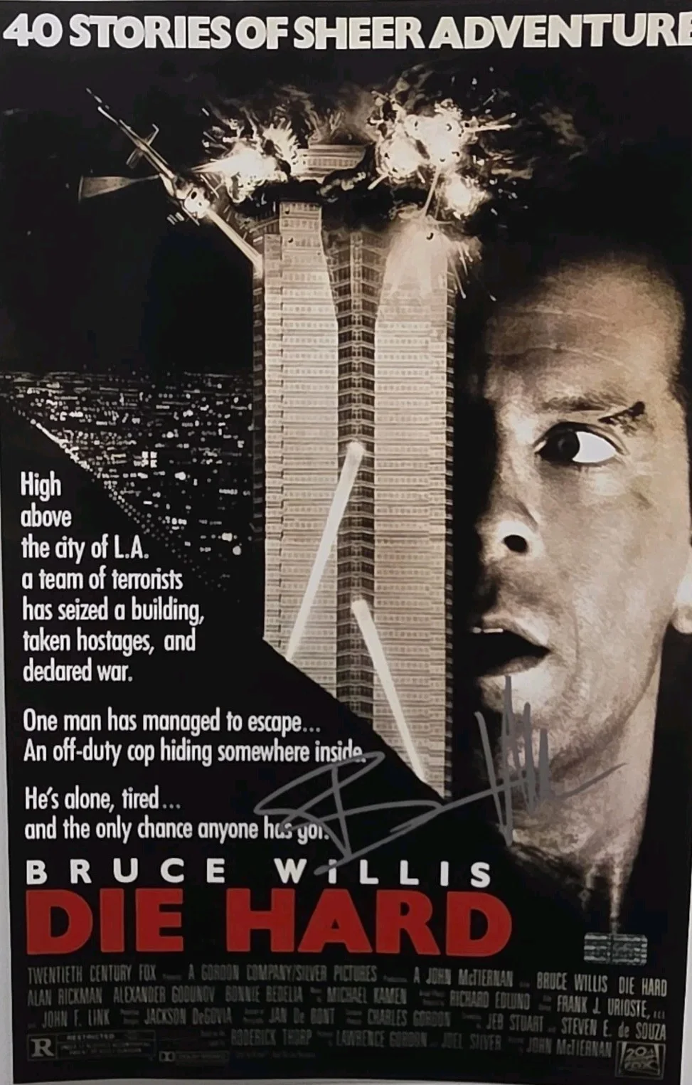 Bruce Willis — Bruce Willis Signed Die Hard Movie Promo Poster Photo Authentication Direct, изображение 4