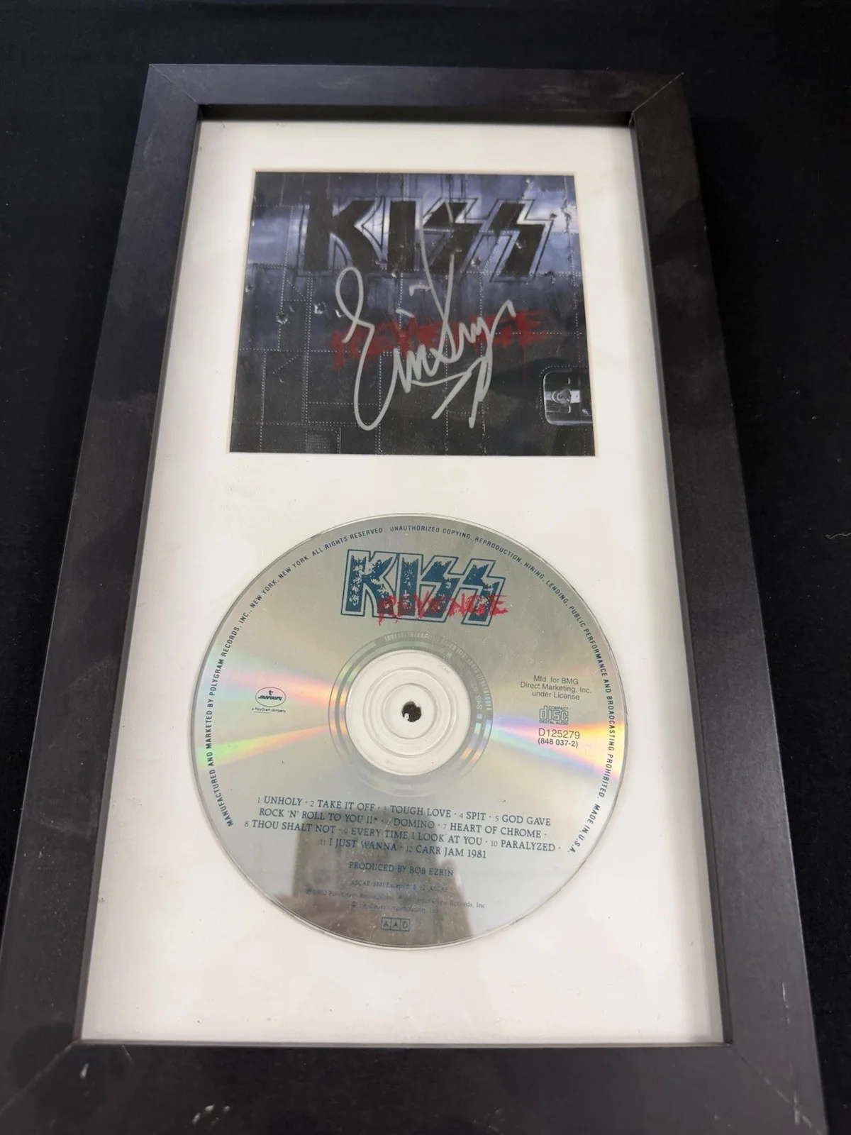 Lot Of 3 Tommy Thayer, Vinny Vincent, Eric Singer Autographed Framed Photos, изображение 3
