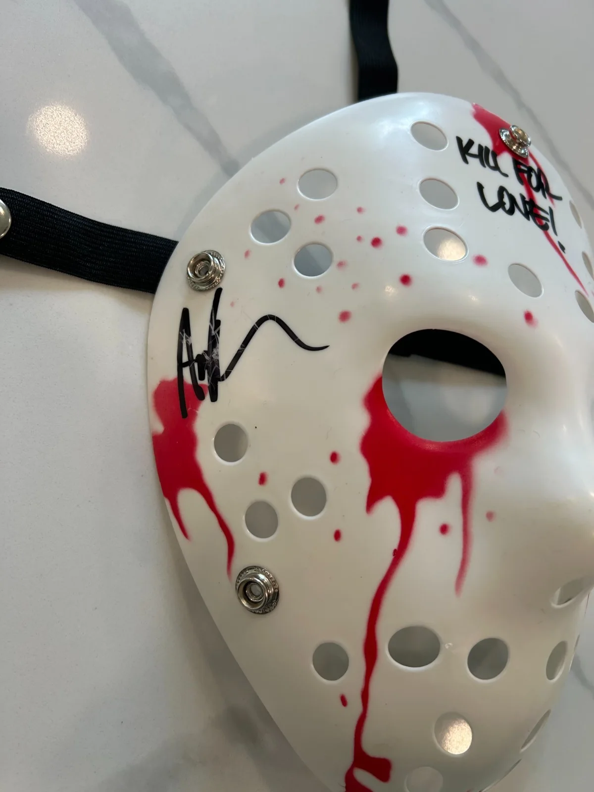 Ari Lehman — Ari Lehman Autographed Friday The 13th Jason Vorhees Mask (BAS Cert.), image 2