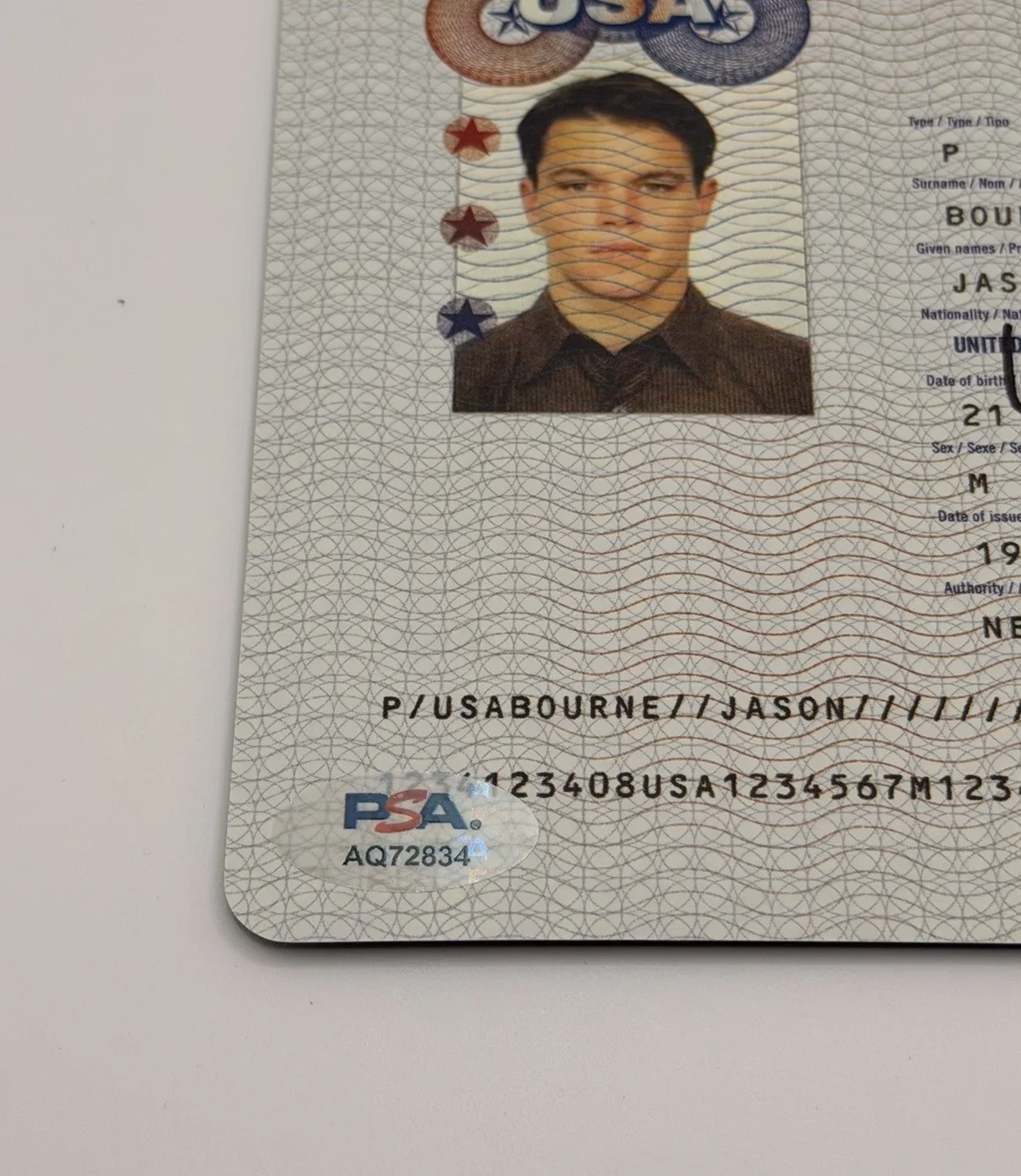 MATT DAMON SIGNED JASON BOURNE MOVIE PROP PASSPORT IDENTITY ULTIMATUM PSA COA, image 3