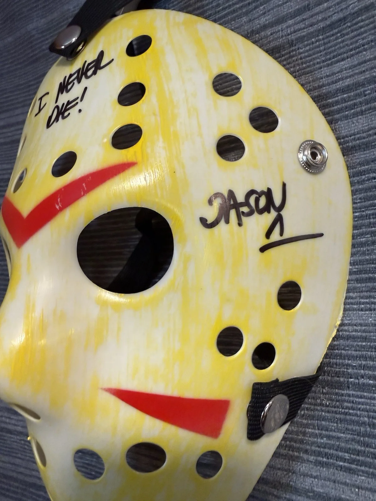 Jason — Jason Autographed Ari Lehman Mask Friday the 13th Beckett Authenticated, изображение 3
