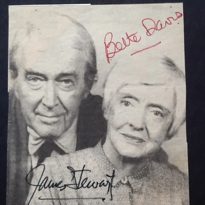 Bette Davis & James Stewart SIGNED Newspaper Photo 1983 TV Movie 2 Great Stars!, изображение 2