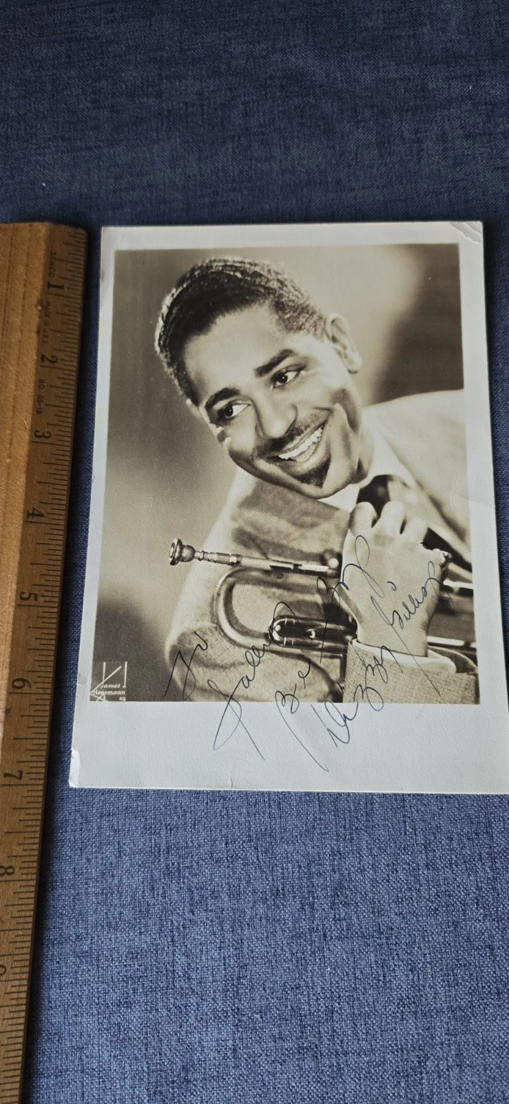 Jazz Trumpter Dizzy Gillespie Photograph Signed By The Legend Himself American, image 2