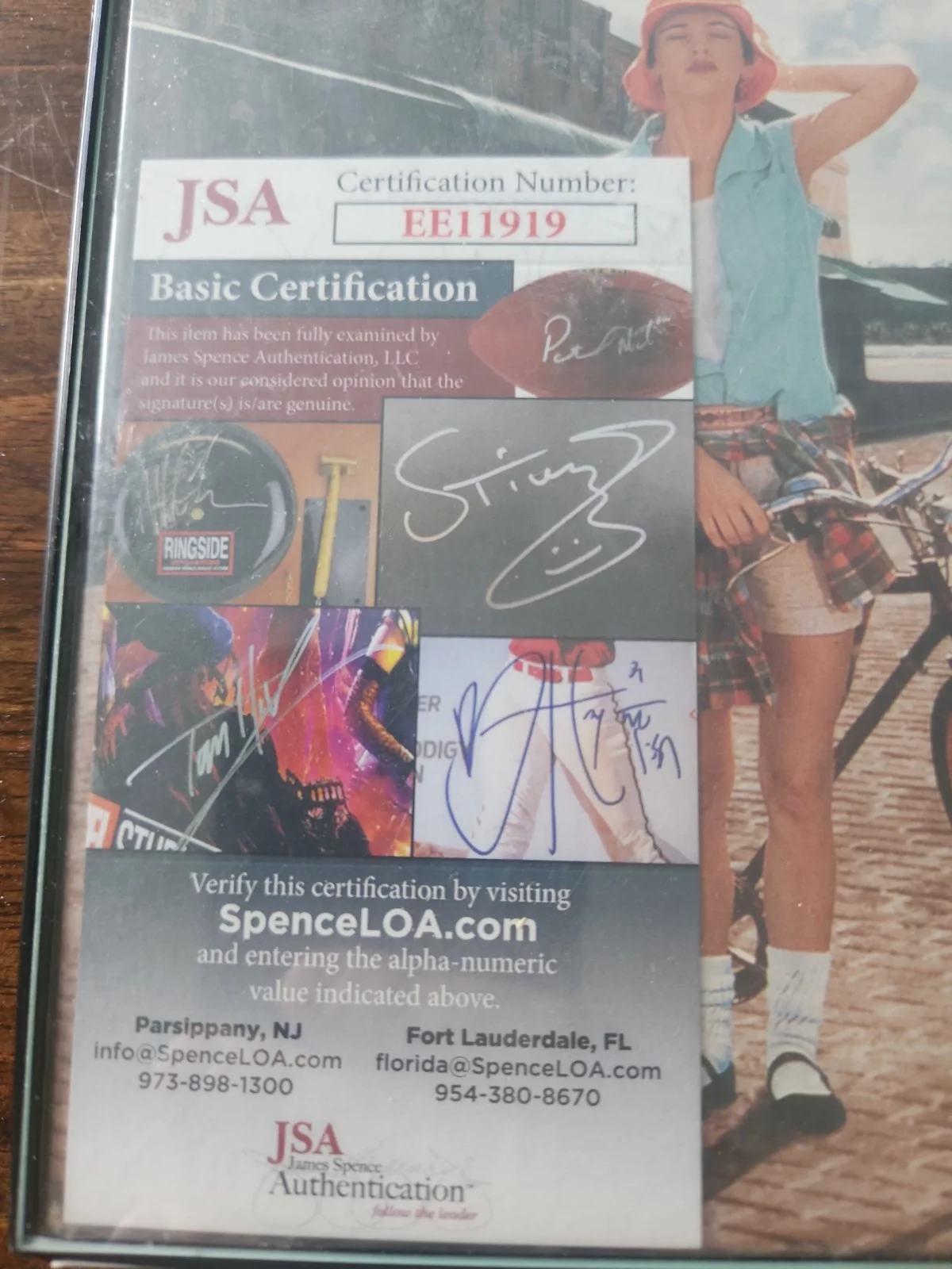 Johnny Depp — Johnny Depp Gilbert Grape Authentic Signed Laserdisc Cover JSA EE11919, image 3