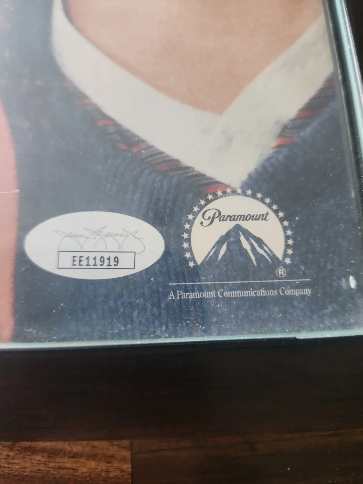 Johnny Depp — Johnny Depp Gilbert Grape Authentic Signed Laserdisc Cover JSA EE11919, image 4