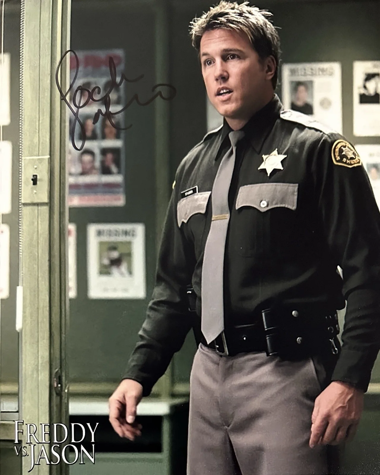 Lochlyn Munro — LOCHLYN MUNRO Signed Autographed 8x10 Photo from FREDDY vs. JASON