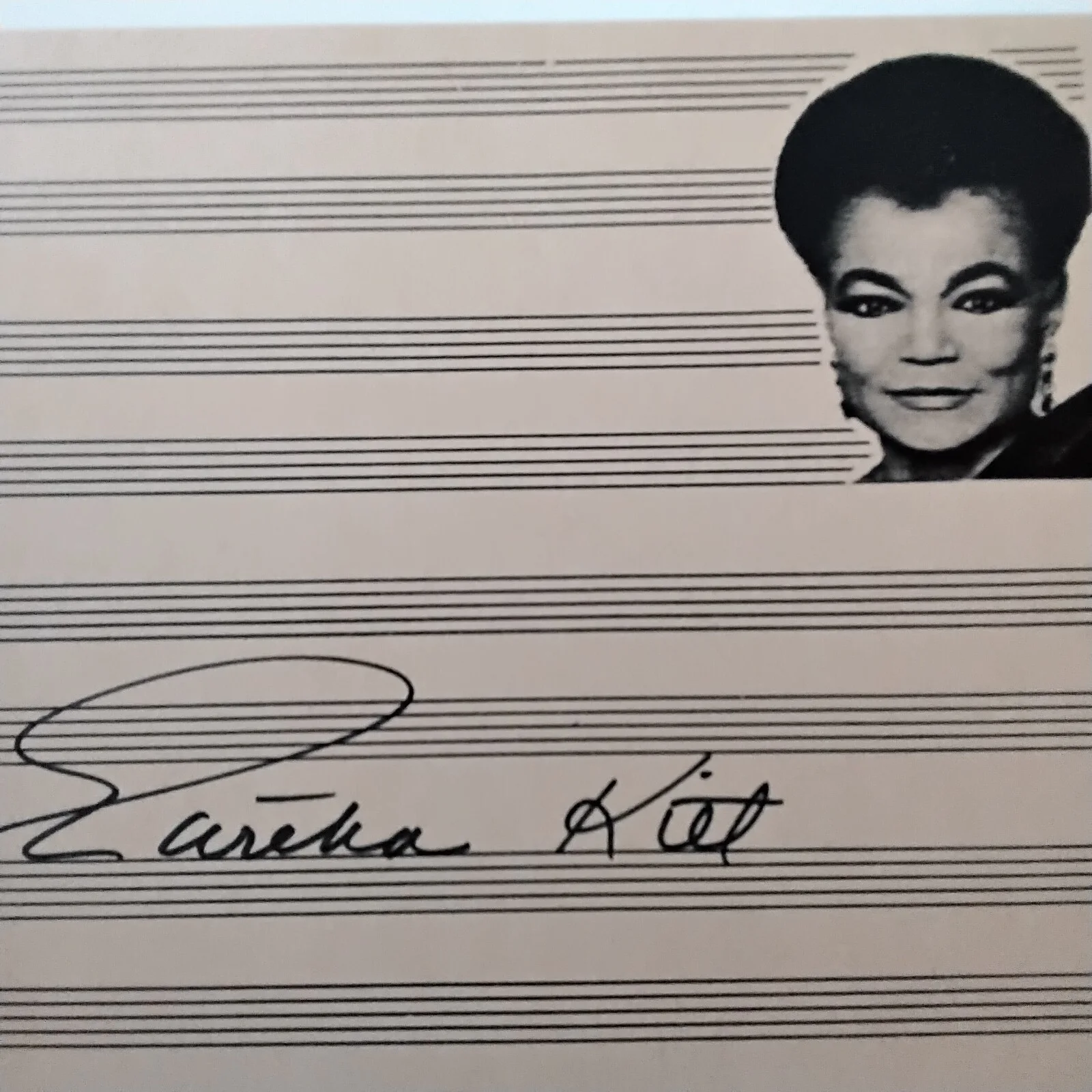 Eartha Kitt SIGNED Paper Broadway TV Actress Singer Catwoman Batman Santa Baby, изображение 2