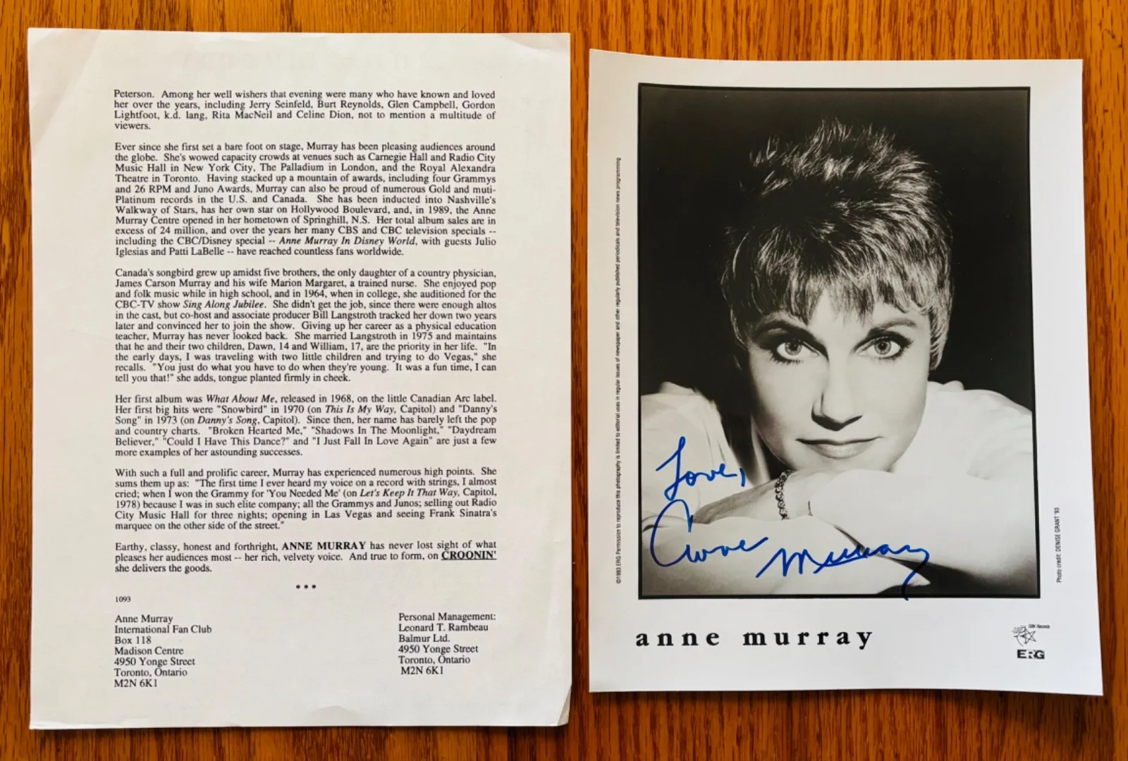 ANNE MURRAY Signed 8 x 10 Promotional Photograph and Bio Sheet~Snowbird, изображение 2