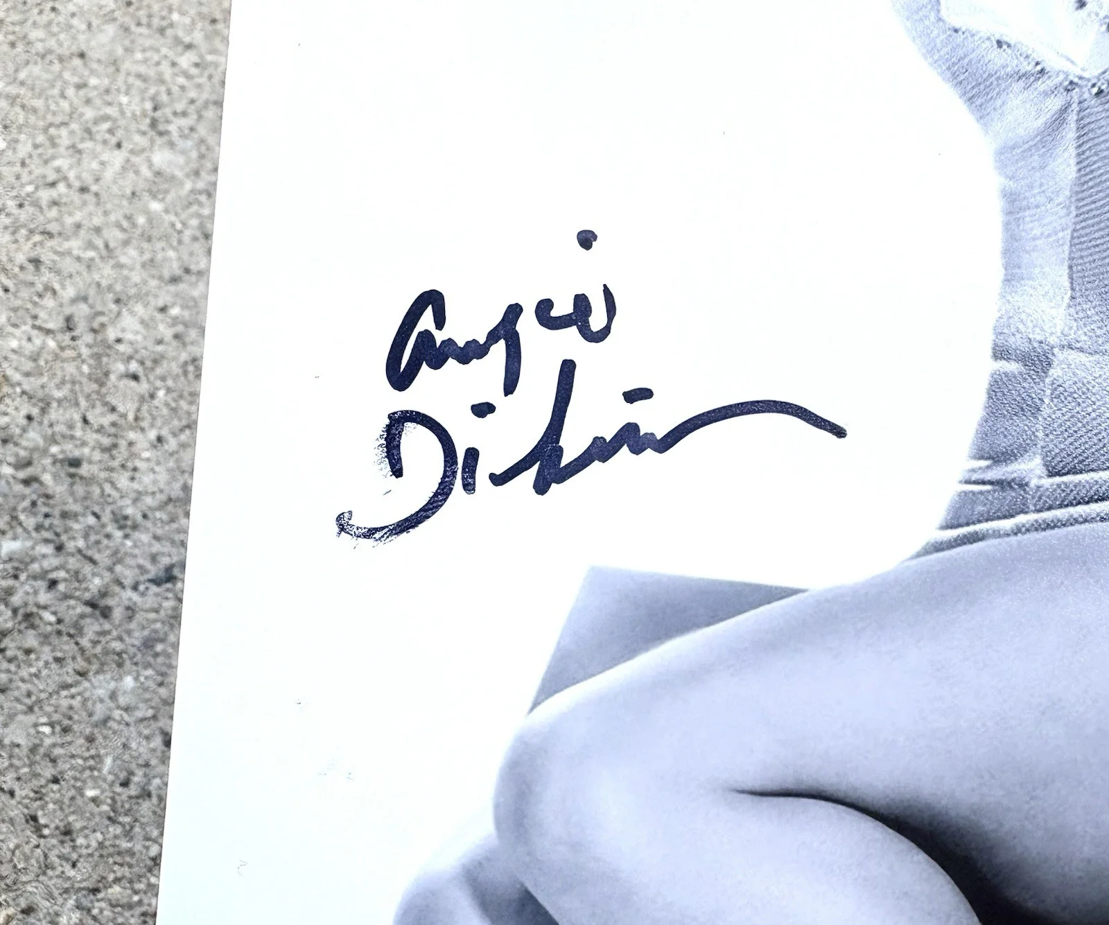 ANGIE DICKINSON Actress SIGNED 8X10 Photo JSA COA, image 2