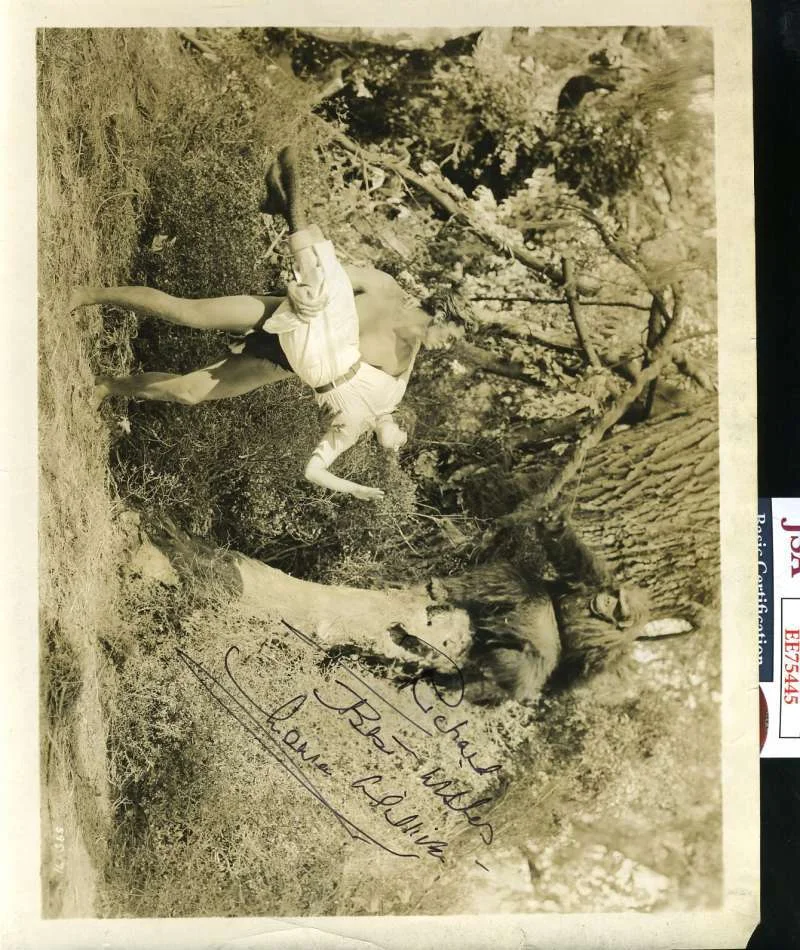 MAUREEN O`SULLIVAN — Maureen O`sullivan Jsa Coa Hand Signed 8x10 Tarzan Photo Autograph