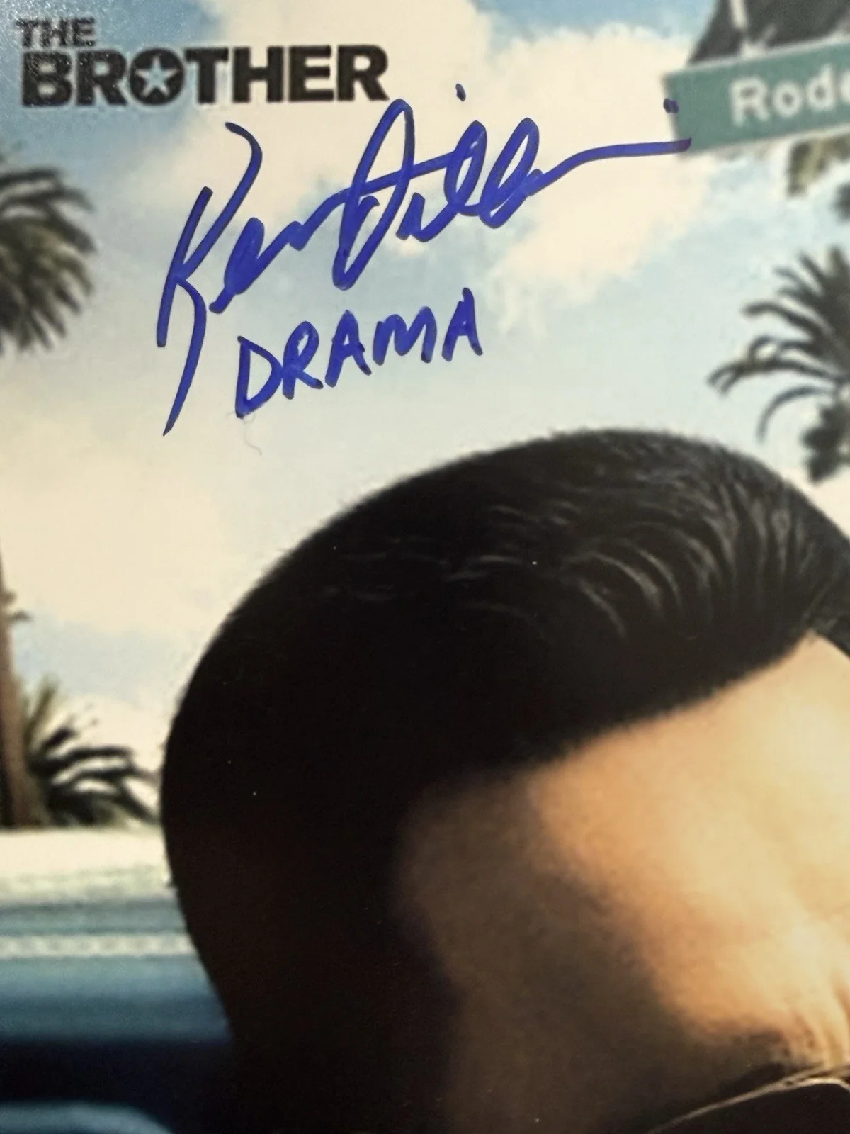 Kevin Dillon — Kevin Dillon Entourage Signed 11 X 14 Photo Inscribed Drama JSA, image 2