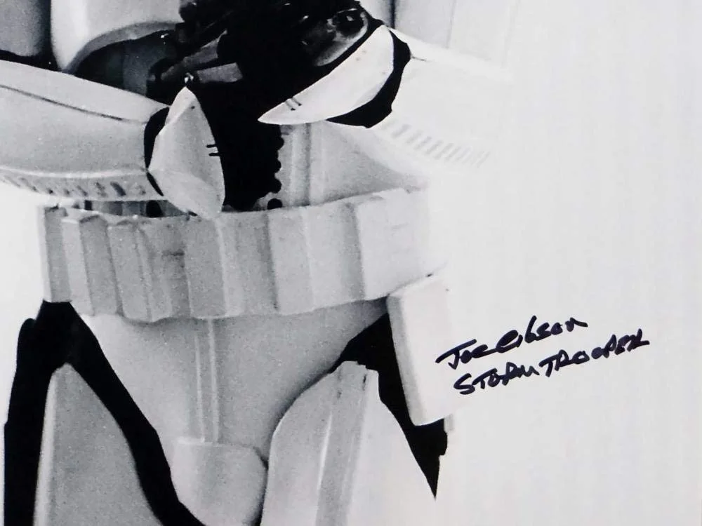 Syd Wragg — Joe Gibson Autographed 11x14 Photo From Movie w/ Stormtrooper - JSA Auth *Black, изображение 5