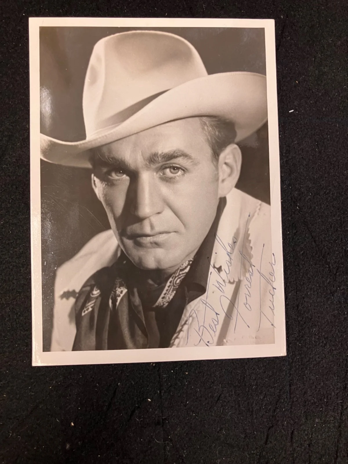 Forrest Tucker — VINTAGE FORREST TUCKER HAND SIGNED 5X7 B&W GLOSSY PHOTO
