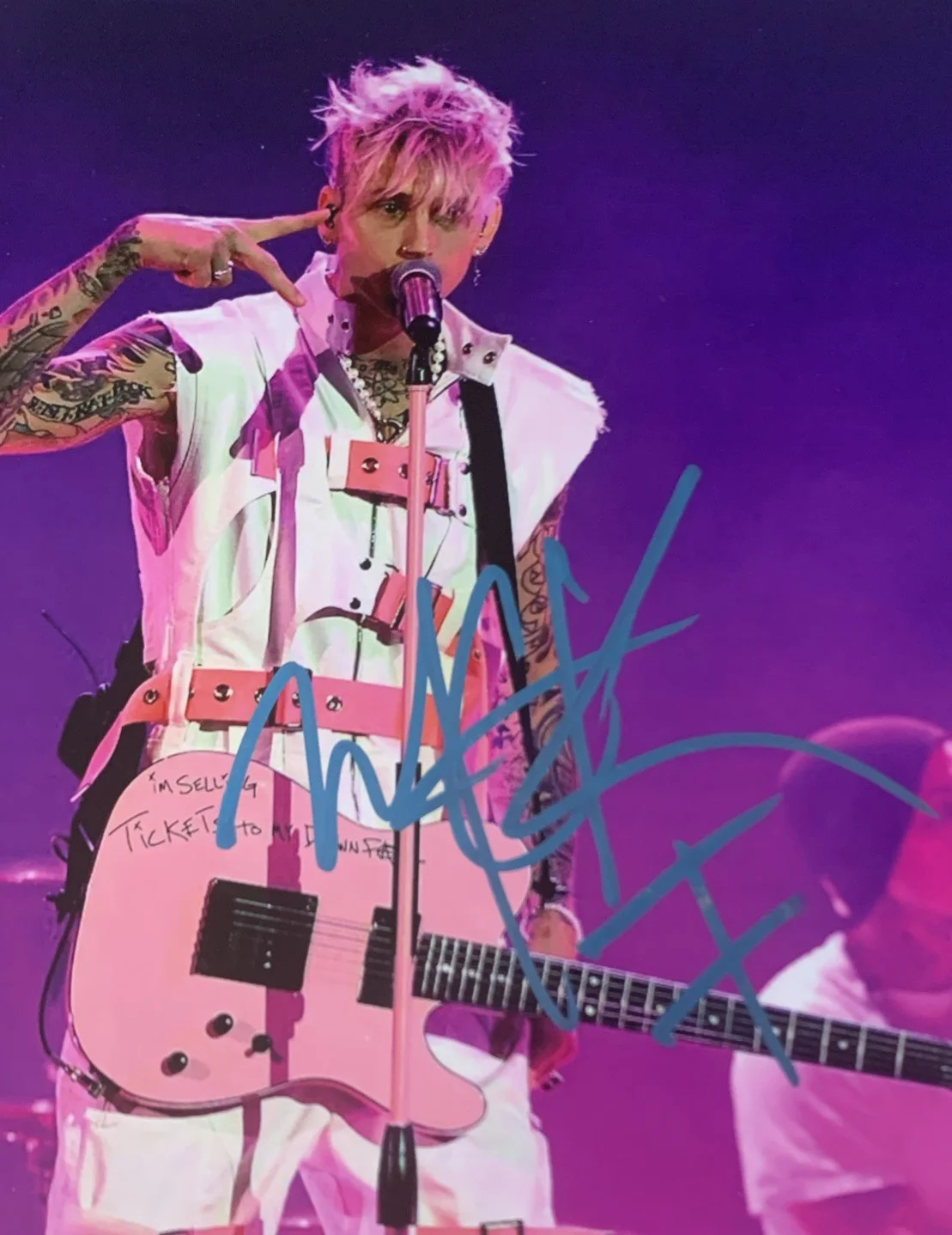 Music Superstar MGK Signed Autographed 8x10 Photo *SALE*, изображение 2
