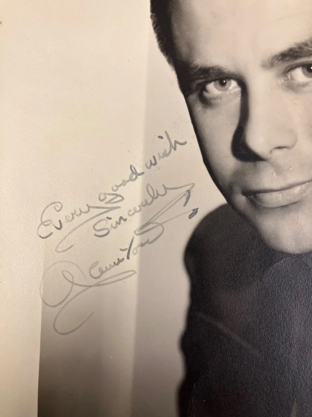 Glenn Ford — 1950 GLENN FORD HAND SIGNED & INSCRIBED 8X10 B&W PHOTO, изображение 2