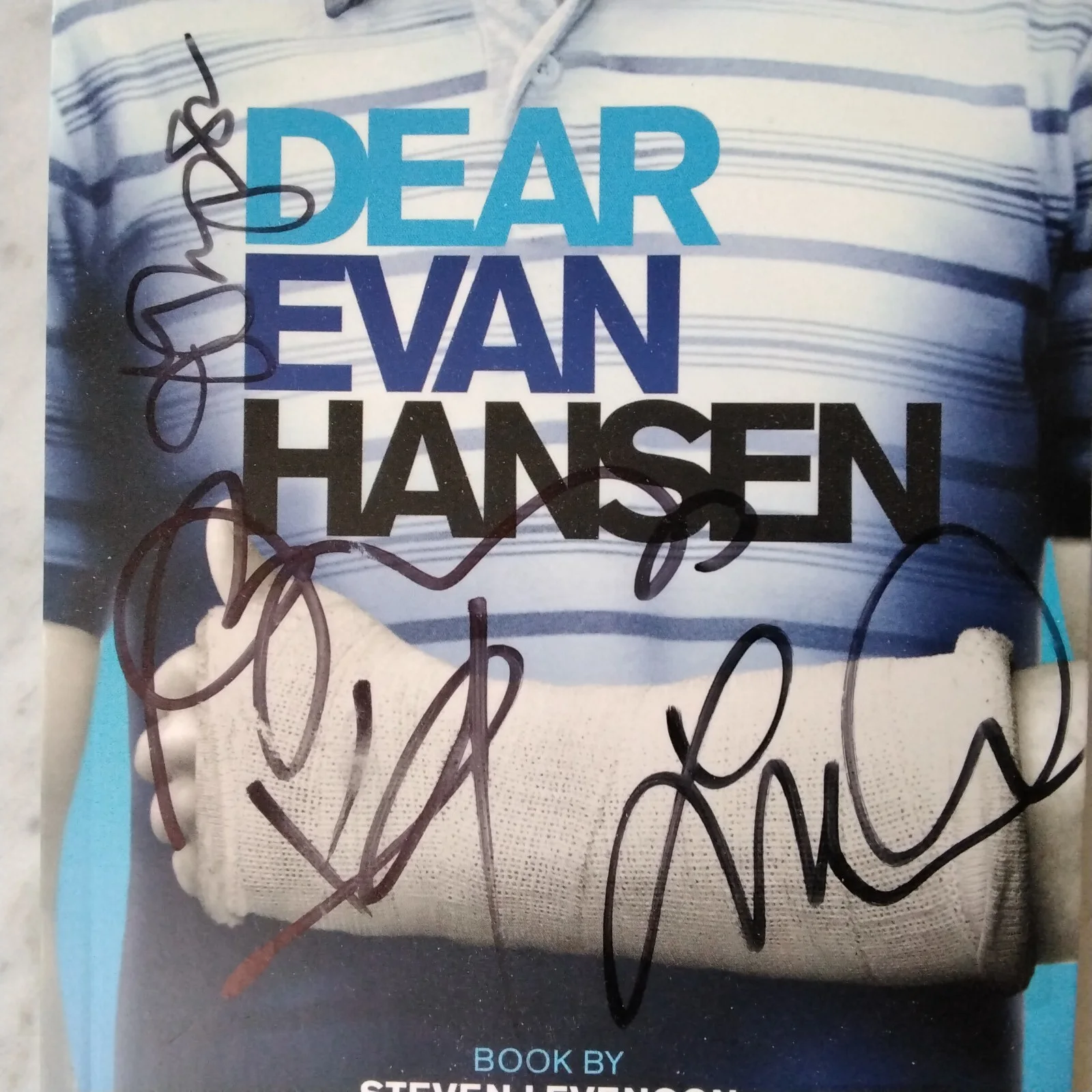 Dear Evan Hansen SIGNED 2017 Book Movie Broadway 5 Cast Musical Ben Platt, изображение 2