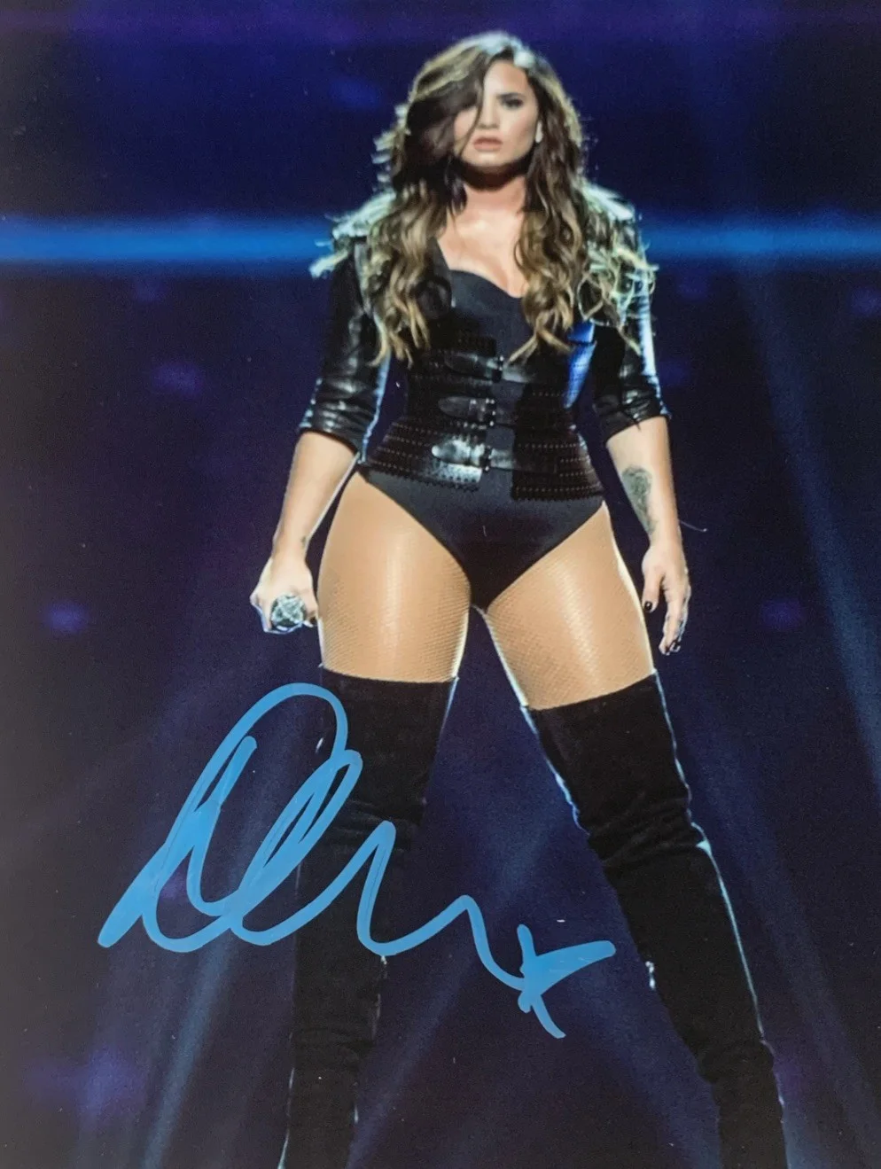 Music Superstar Demi Lovato Signed Autographed 8x10 Photo *SALE*, изображение 2