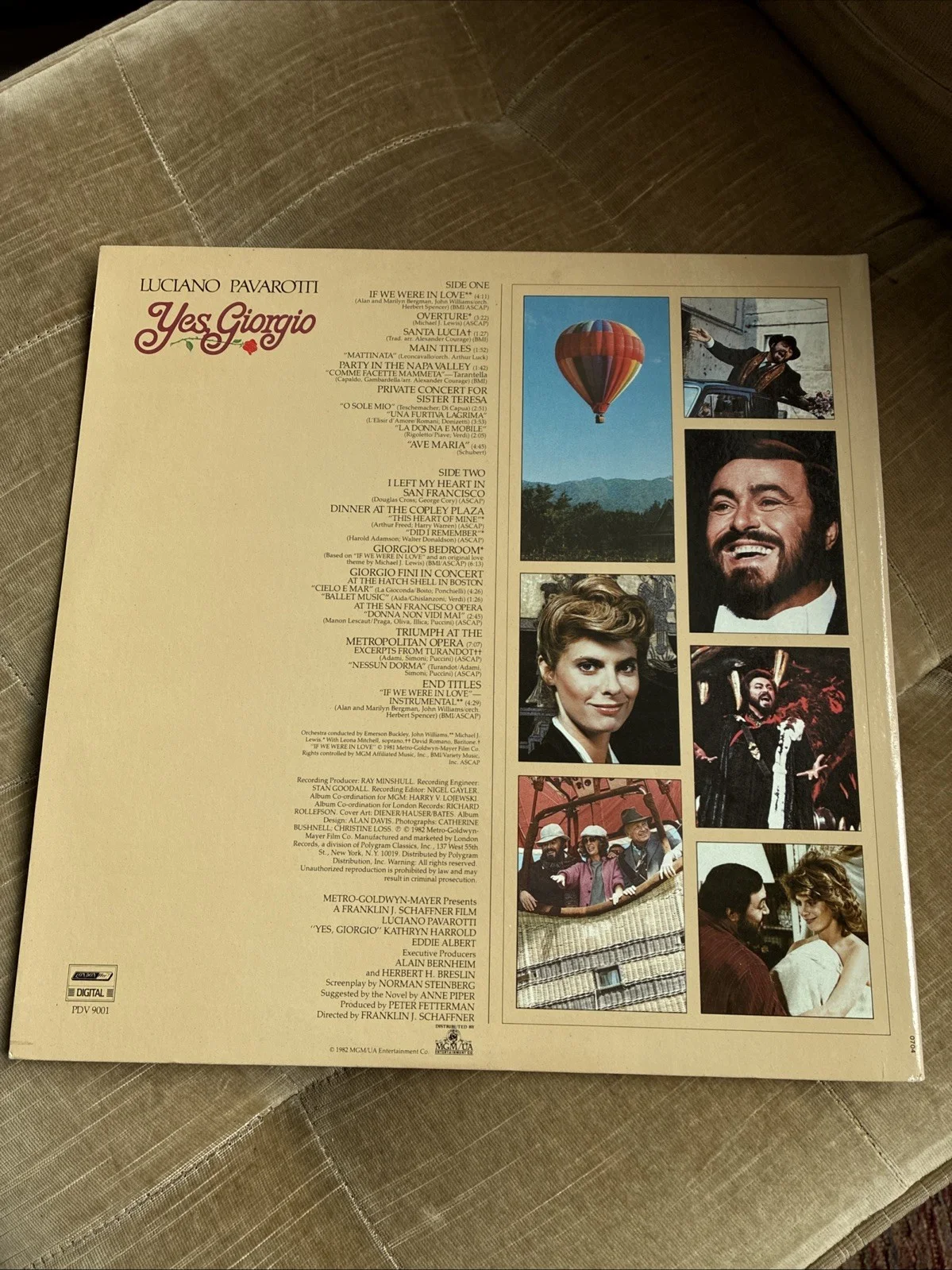 LUCIANO PAVAROTTI SIGNED AUTOGRAPHED "Yes Giorgio" VINYL RECORD Included W/LOA, изображение 2