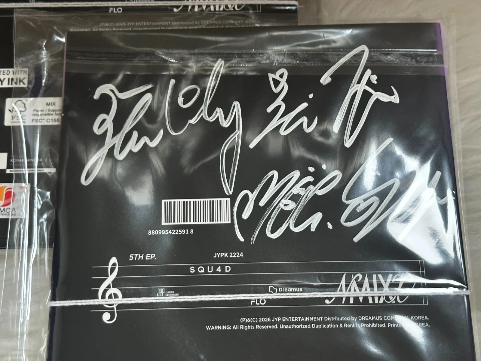 NMIXX - ALL MEMBER Autograph(Signed) PROMO ALBUM KPOP, image 5