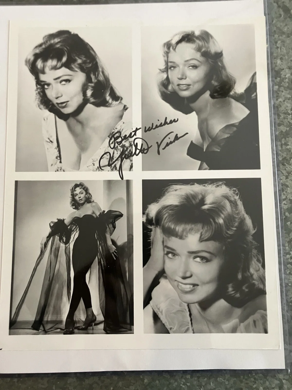 Yvette Vickers Signed Autograph 8X10 Photo Rare Attack Of The 50 Ft Woman PSA, изображение 3
