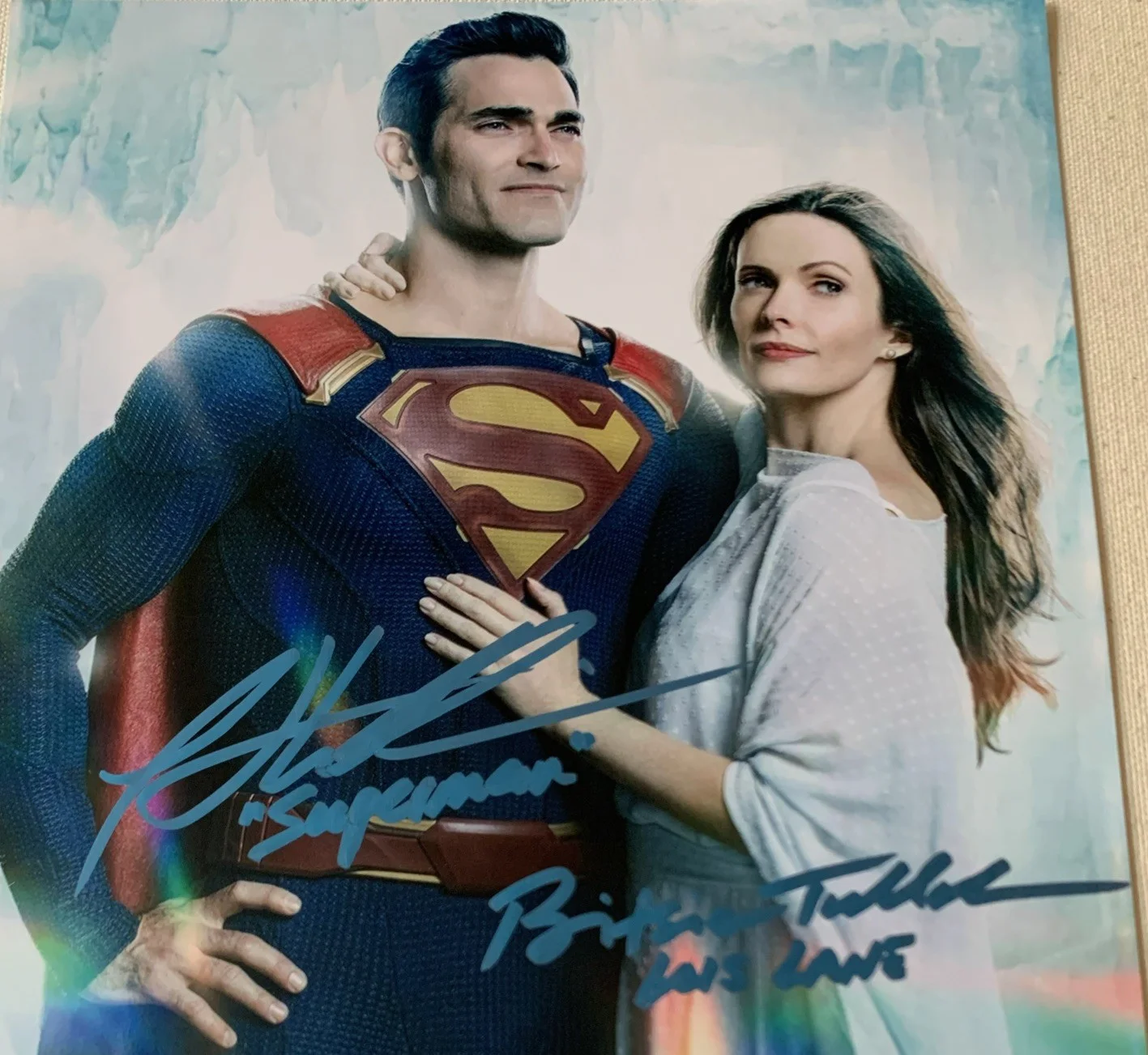 Tyler Hoechlin, Bitsie Tulloch — Superman & Lois Tyler Hoechlin & Bitsie Tulloch Signed Autographed 8x10 Photo **, image 2