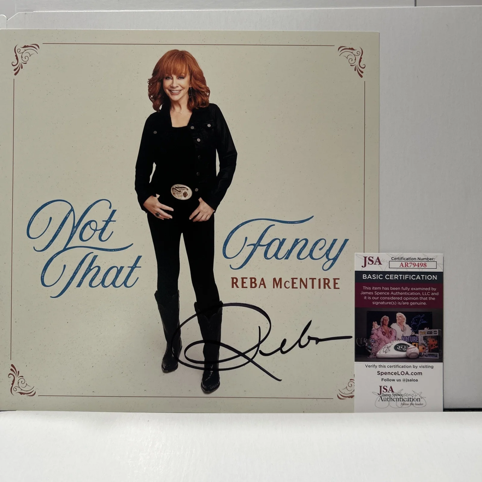Reba McEntire Hand Signed "Not That Fancy" vinyl LP Autographed JSA COA, изображение 2