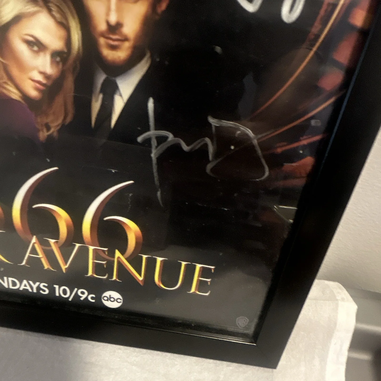 666 Park Avenue ABC TV Series Original Signed Poster Multiple Signatures Framed, изображение 5