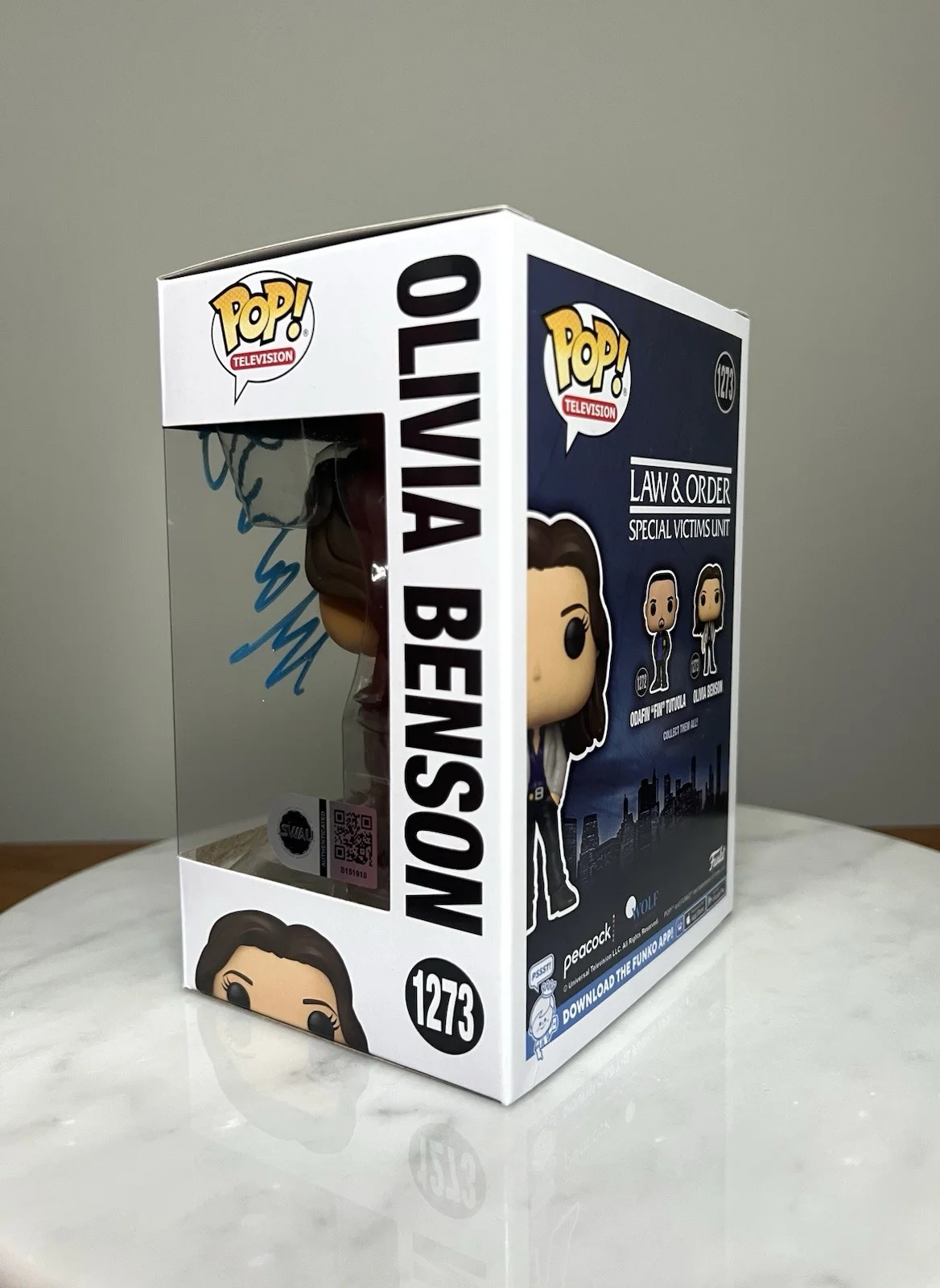 Mariska Hargitay — Mariska Hargitay ‘Olivia Benson’ Law & Order Signed Autograph Funko Pop SWAU COA, image 5