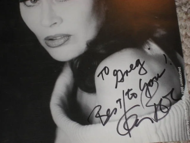 Authentic Autograph Karen Black 8" x 10" Photo Signed in Person, изображение 2