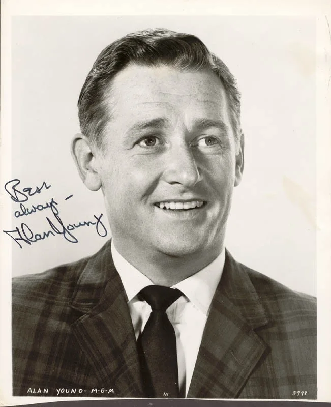 Alan Young — ALAN YOUNG - AUTOGRAPHED SIGNED PHOTOGRAPH