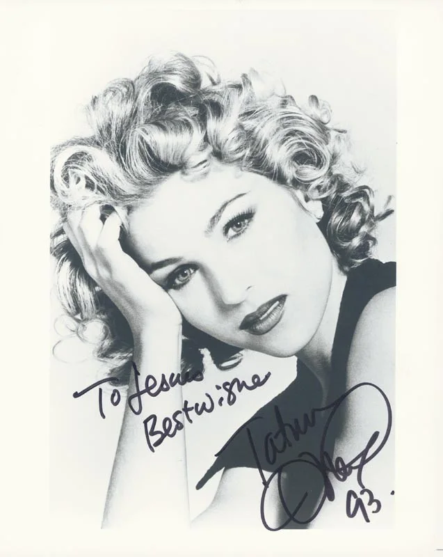 Tatum O'neal — TATUM O'NEAL - AUTOGRAPHED INSCRIBED PHOTOGRAPH 1993